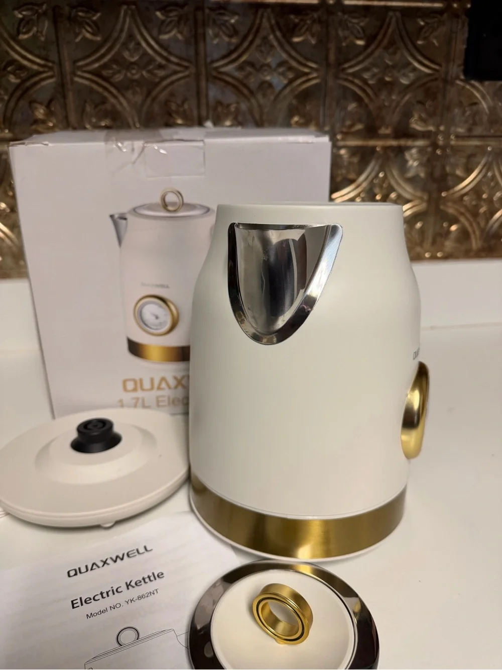 Retro Quaxwell Electric Tea Kettle 1.7L